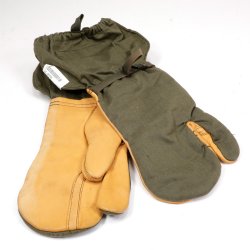 USGI OD M65 TRIGGER FINGER MITTENS, SIZE MEDIUM