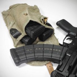 RUSSIAN AK47 3-CELL MAG POUCH W/ DUAL ACCESSORY POCKETS