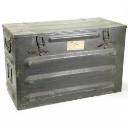 SWISS ARMY METAL CRATE / FOOT LOCKER