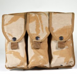 BRITISH DESERT CAMO 3-CELL MAG POUCH, FITS AR M4 SA80 AUG AK74 AK556